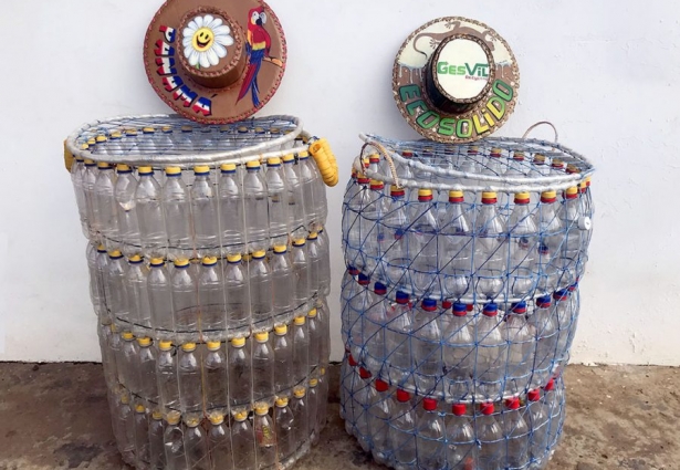 Trabajos artesanales con residuos en el centro penitenciario La Joyita Manualidades Con Residuos Ecosolidos La Joyita E1536931386754